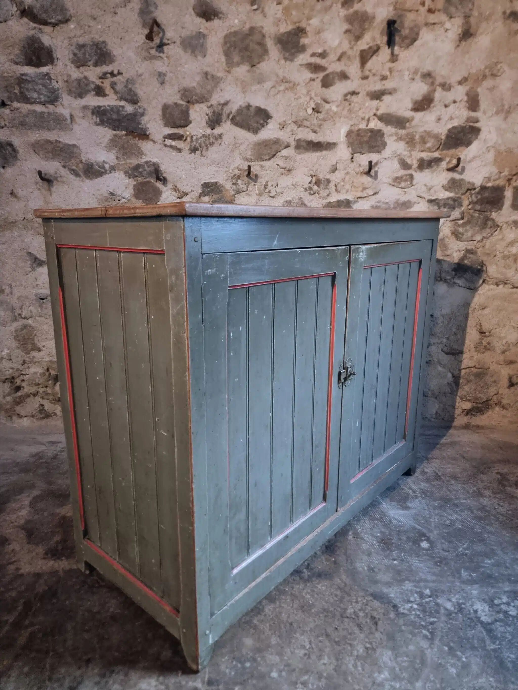 Vintage French pine sideboard – 1930s/1950s