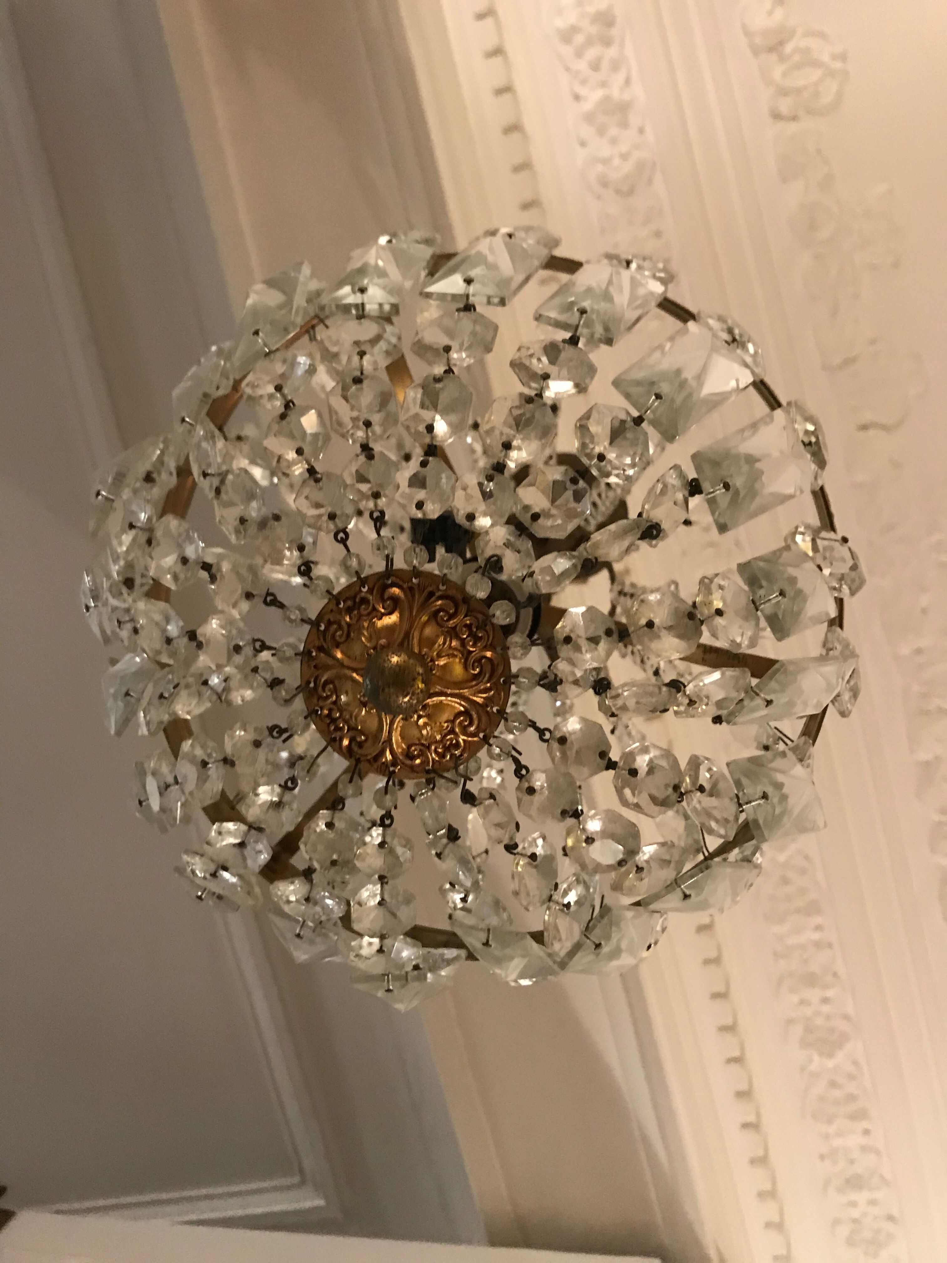 Lustre montgolfière à pampilles laiton et verre