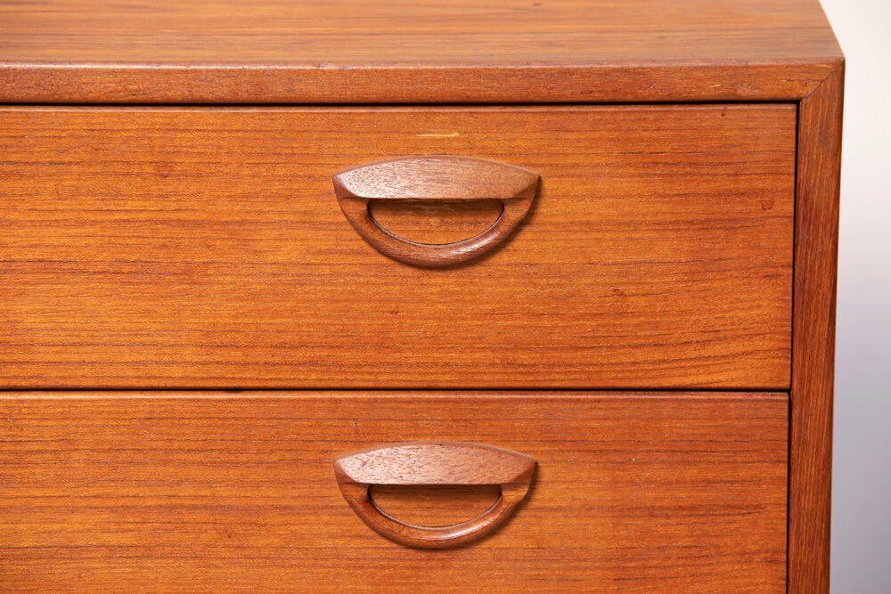 Commode scandinave