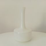 Vintage opaline soliflore in the 60s