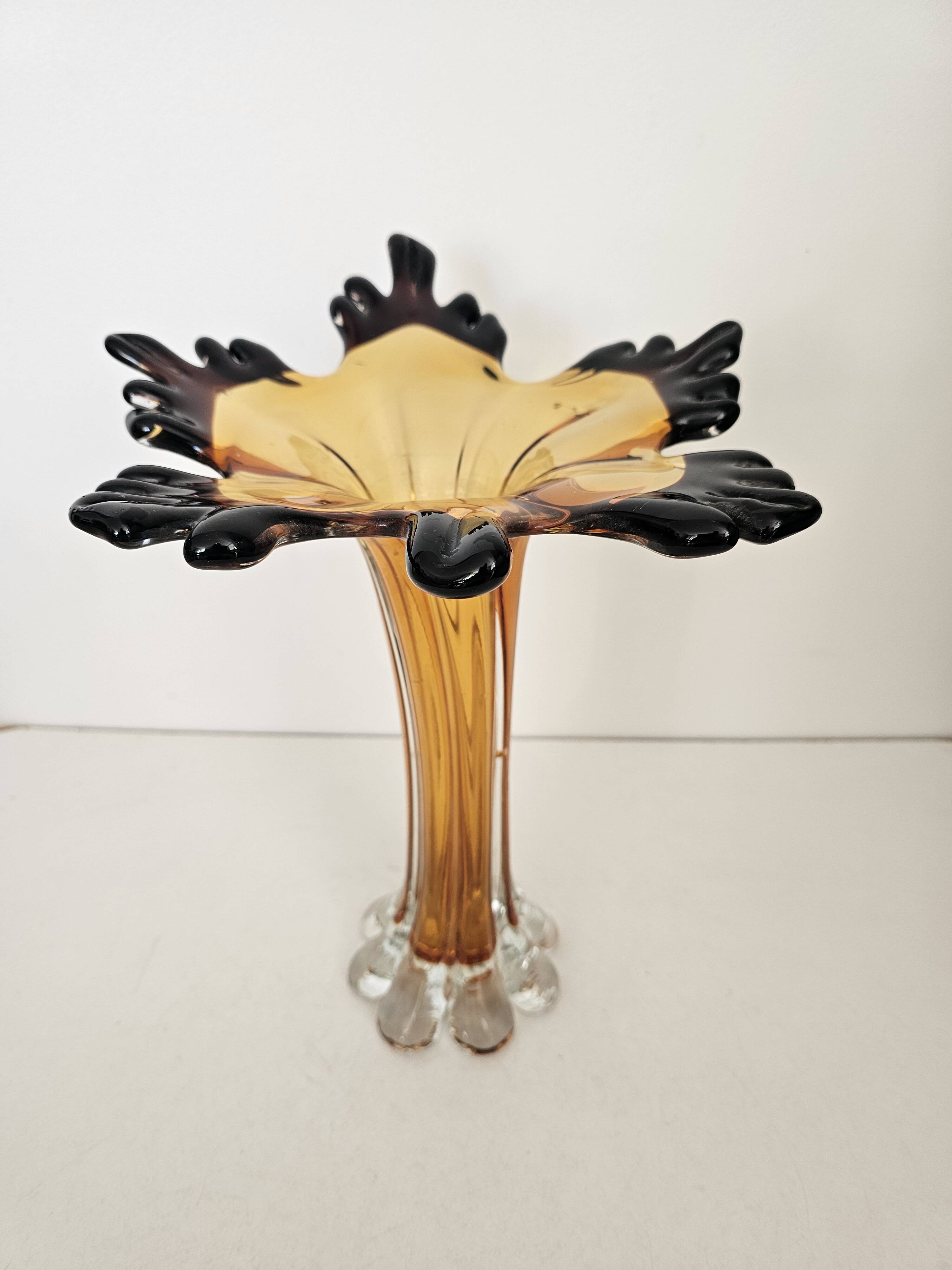 Large vintage amber glass art vase - Height 32cm