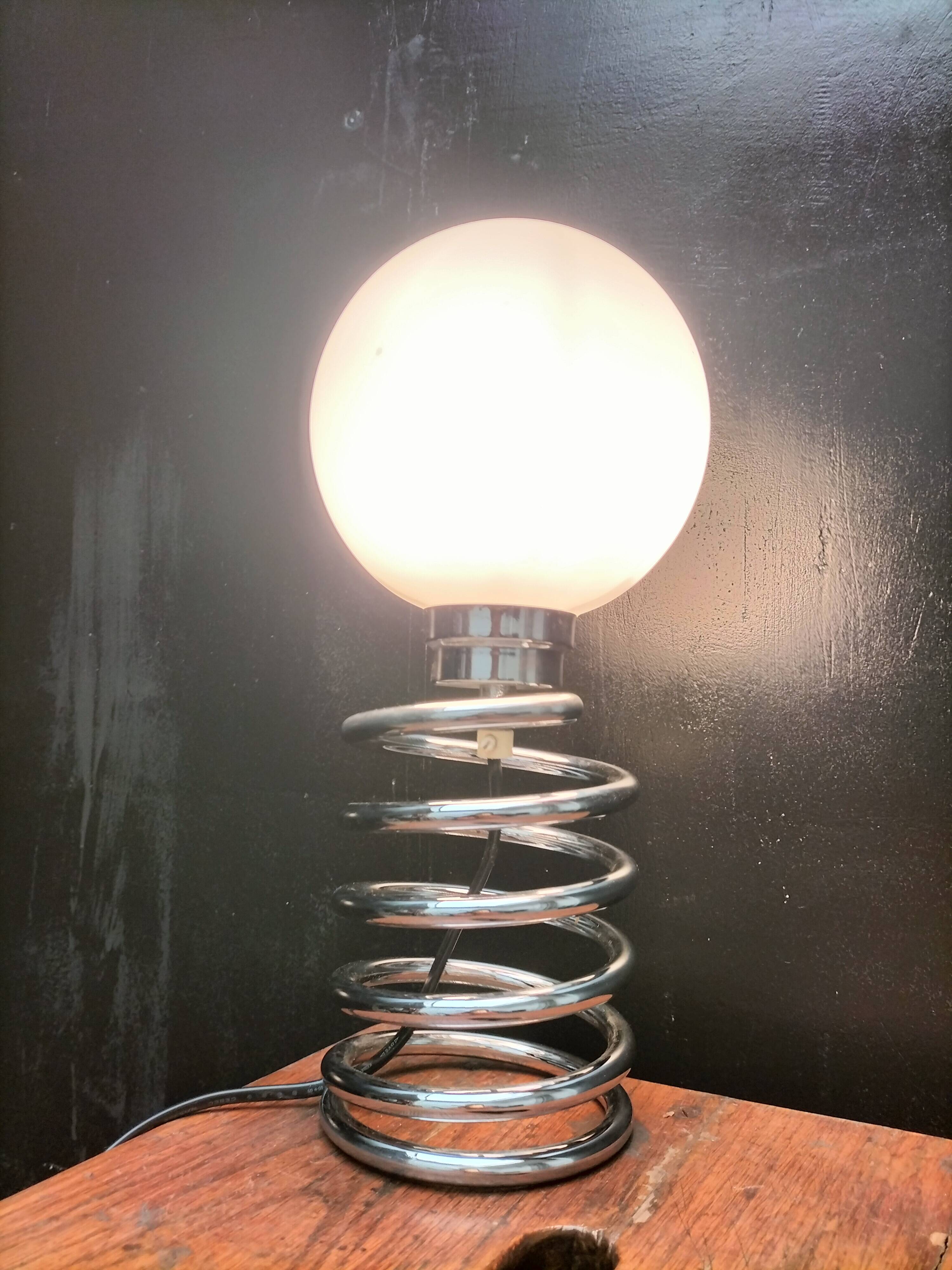 Ingo maurer spring lamp