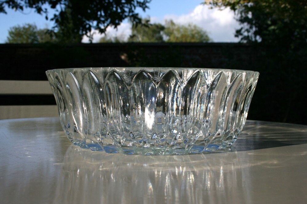 Glass dish/bowl