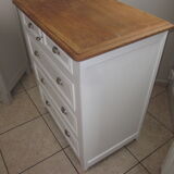 Old chest of drawers