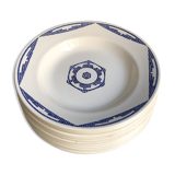 Set of 12 soup plates