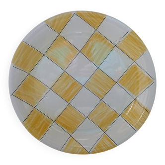 Old dish from Salins "Cambridge"