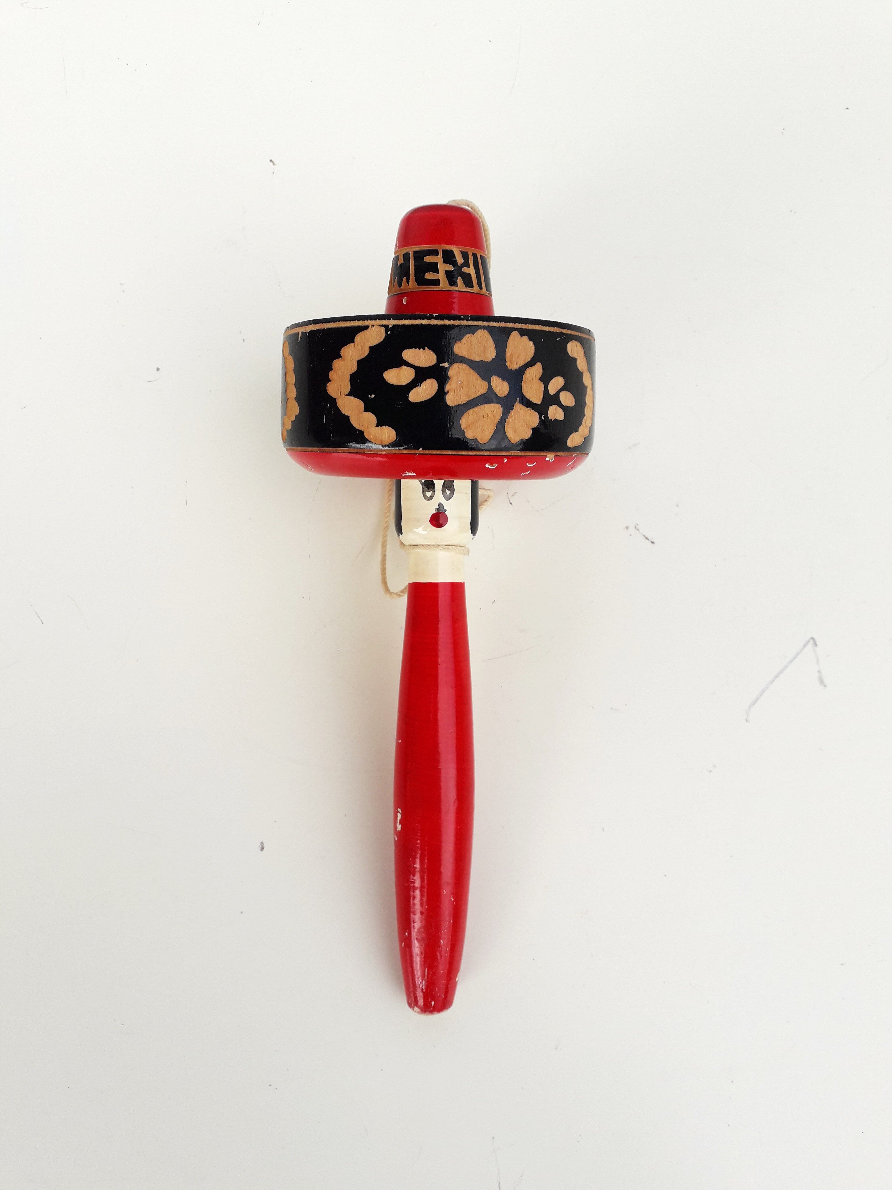 Bilboquet en bois mexicain 1970