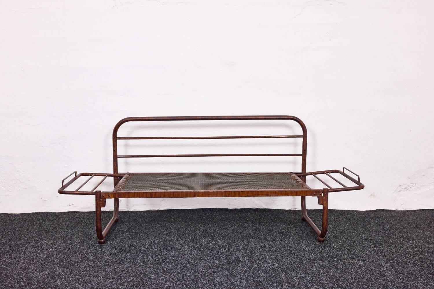 Canapé Bauhaus en acier tubulaire peint à la main par Franz Singer, années 1920 - Metz & Co