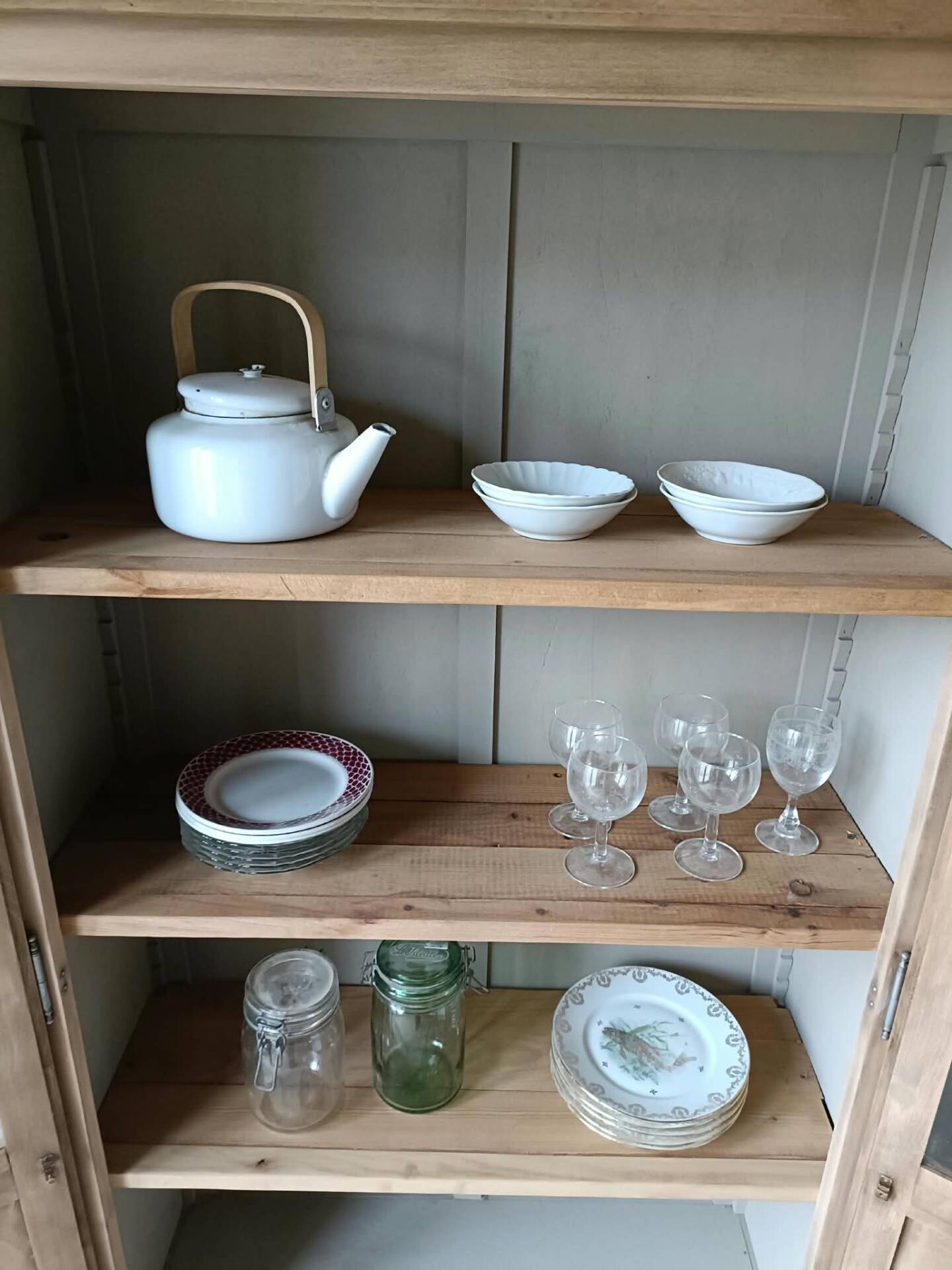 Parisian display cabinet