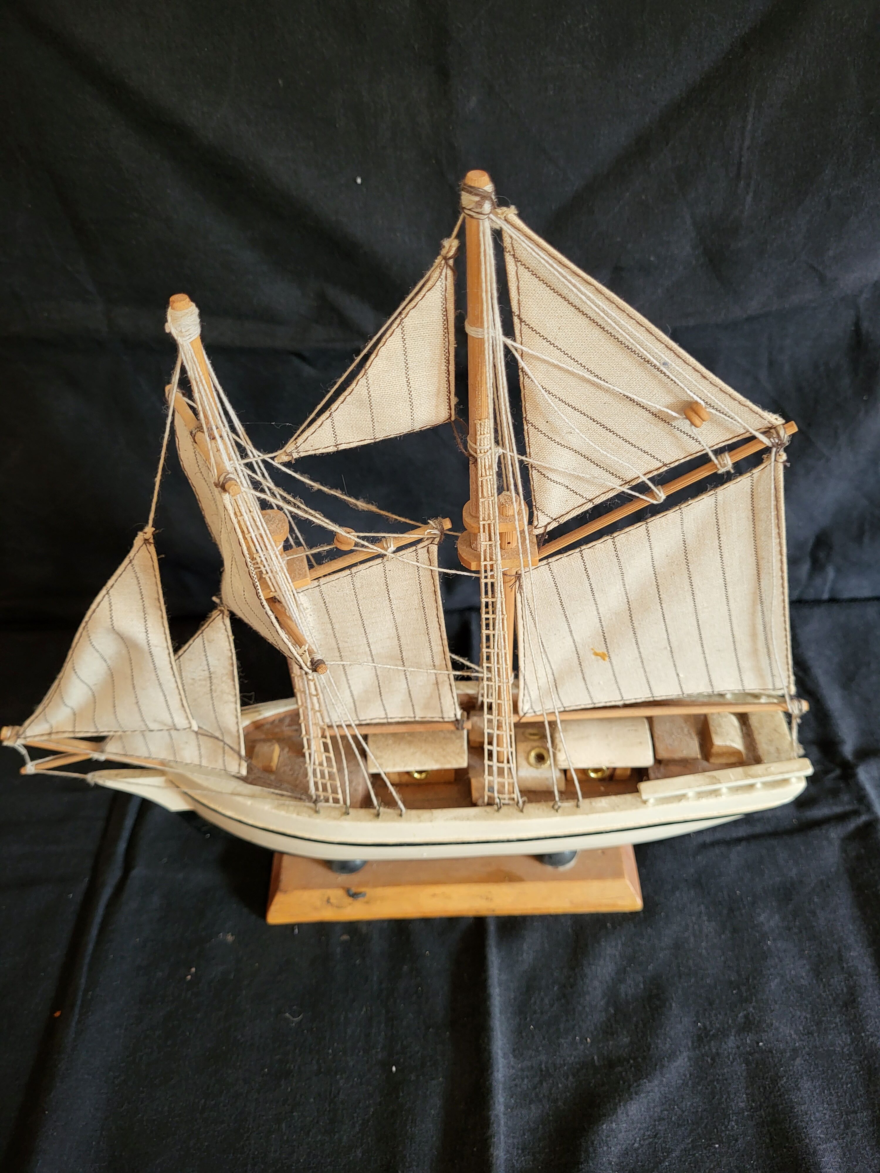 Model boat