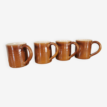4 mugs céramiques