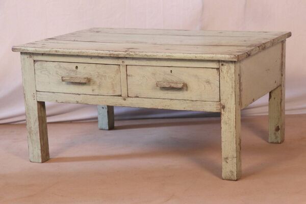 Ancienne table de chevet en teck birman patine écrue verte d’origine