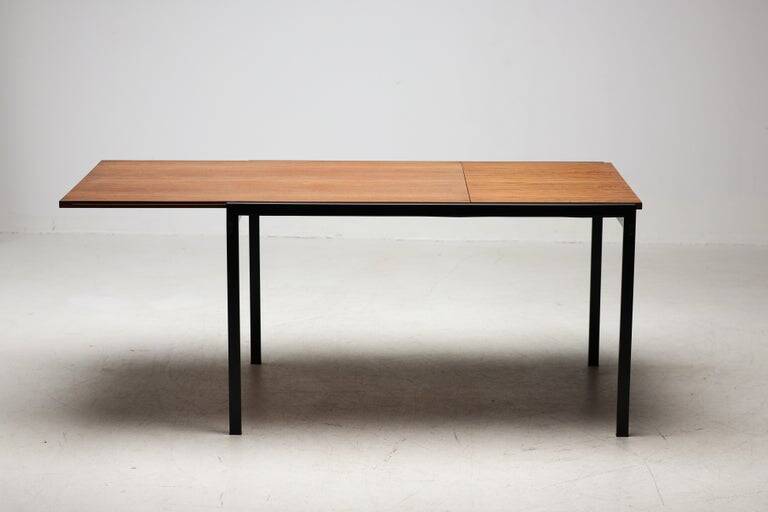 Mid-century modern extendable dining table by Pastoe, Netherlands