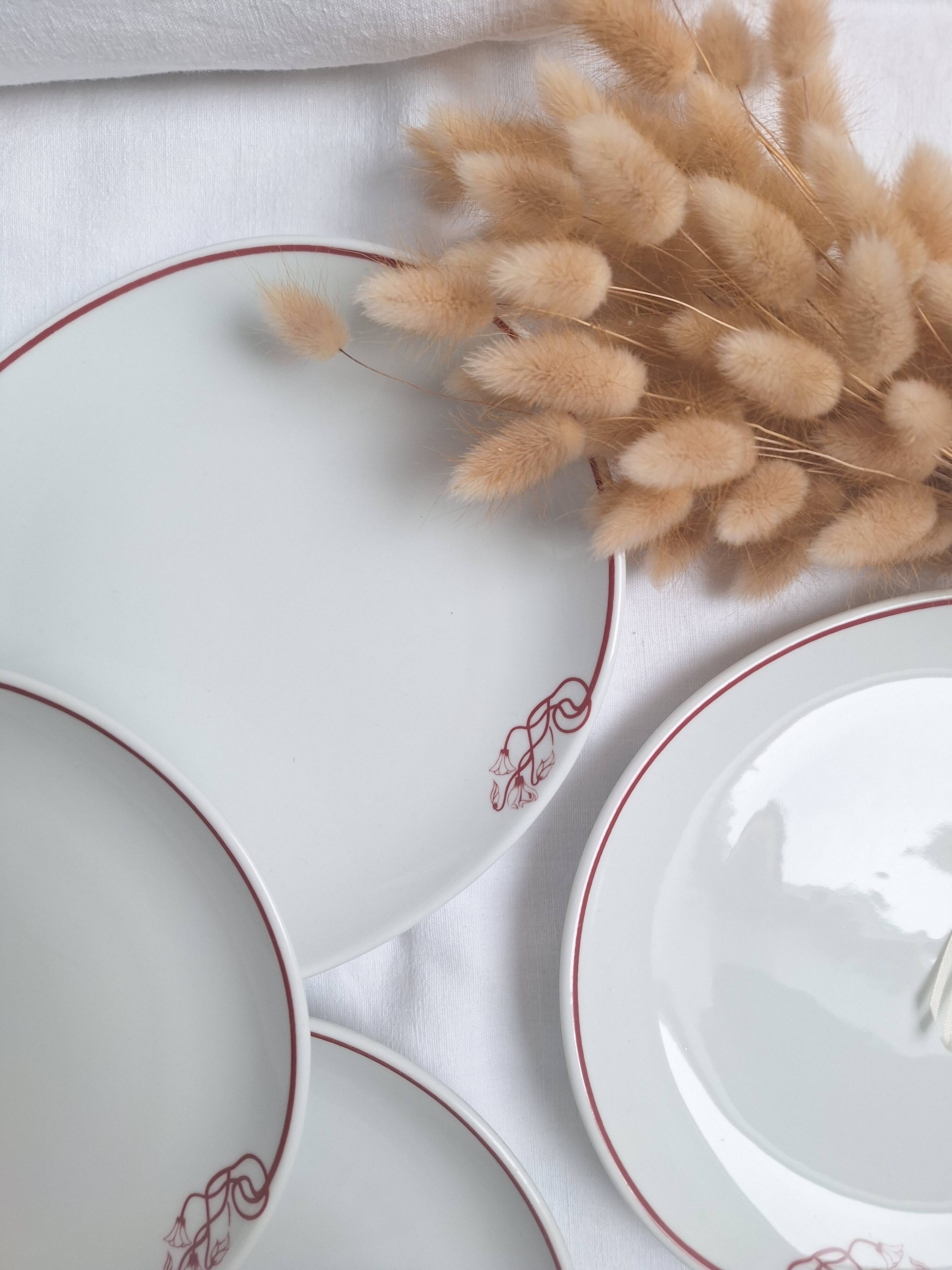 Oval dessert plates Pillivuyt