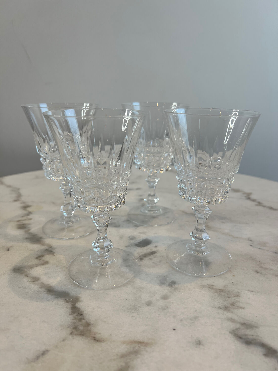 Set of 4 crystal stem glasses