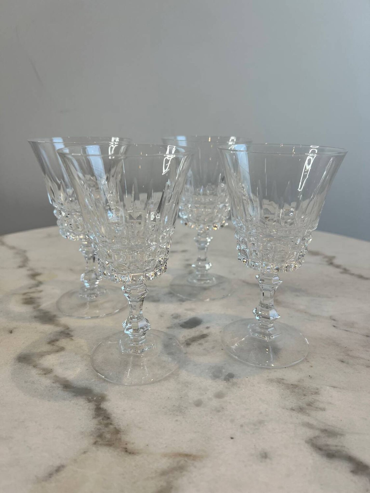 Lot de 4 verre à pied en Cristal
