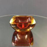 Cendrier en verre de Murano "ROUGE-ORANGE" en forme de coquillage, Murano, Italie, années 1970
