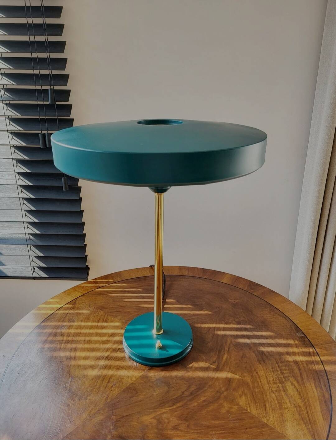 Vintage Philips Timor desk lamp, 1960s, green model.