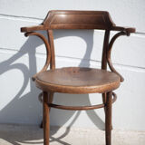 Curved wooden armchair Mundus vienna Austria, curved wooden chair, living room, bookcase, 20's