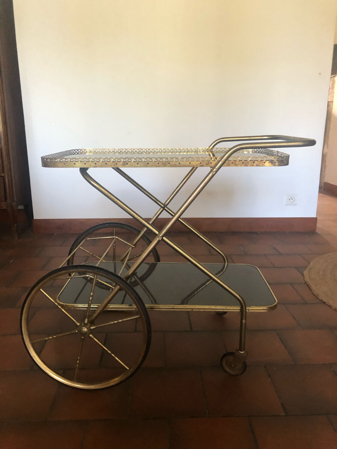 Formica trolley