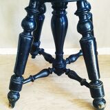 Napoleon III piano stool