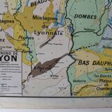 Ancient school map No.39 "France - Geology"