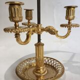 Lampe bouillotte ou flambeau couvert en bronze doré de la fin du XVIIIe siècle
