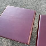 Paire de tables basses vintage en laque bordeaux signées David Lange
