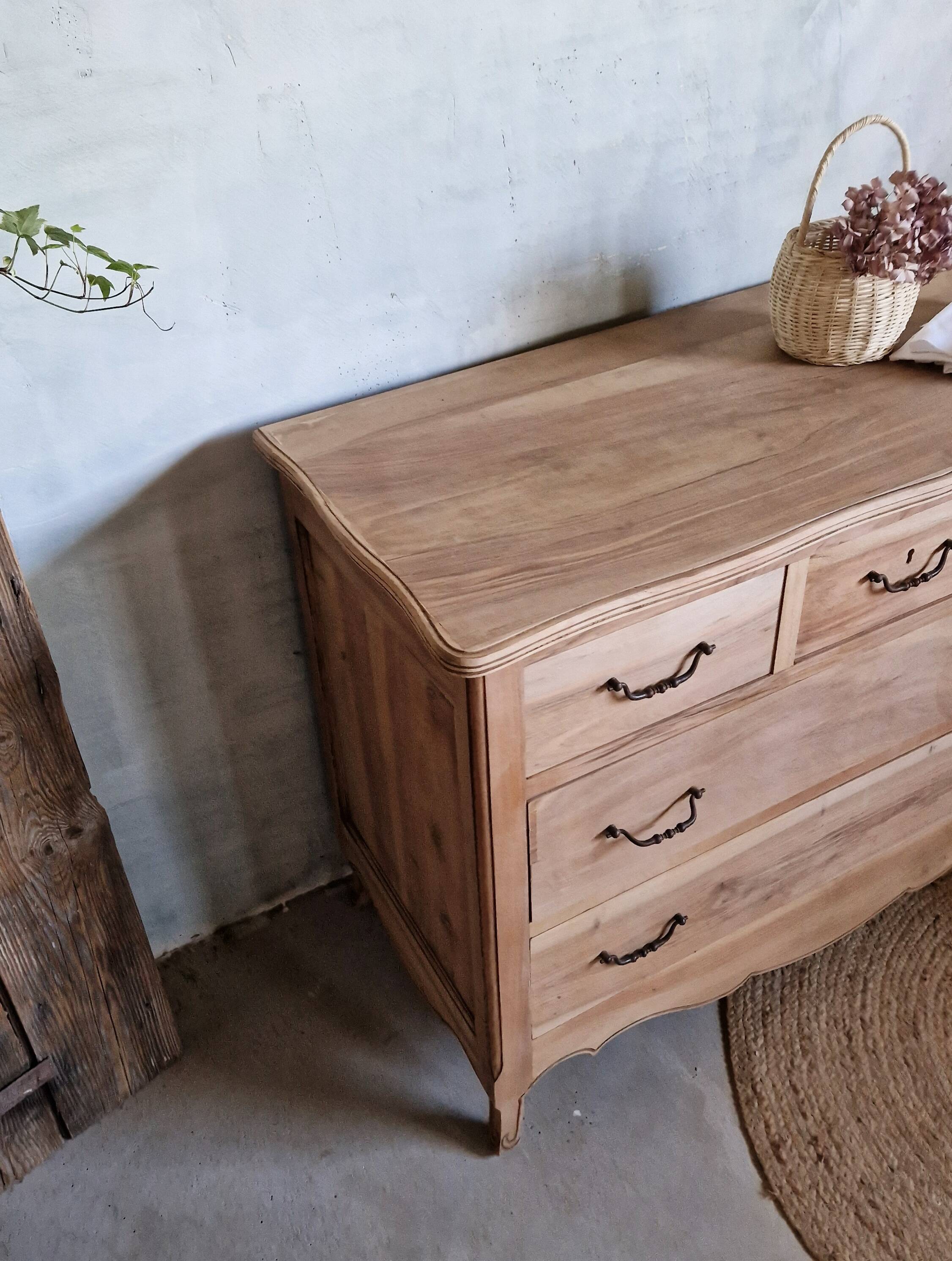 Louis XV style chest of drawers