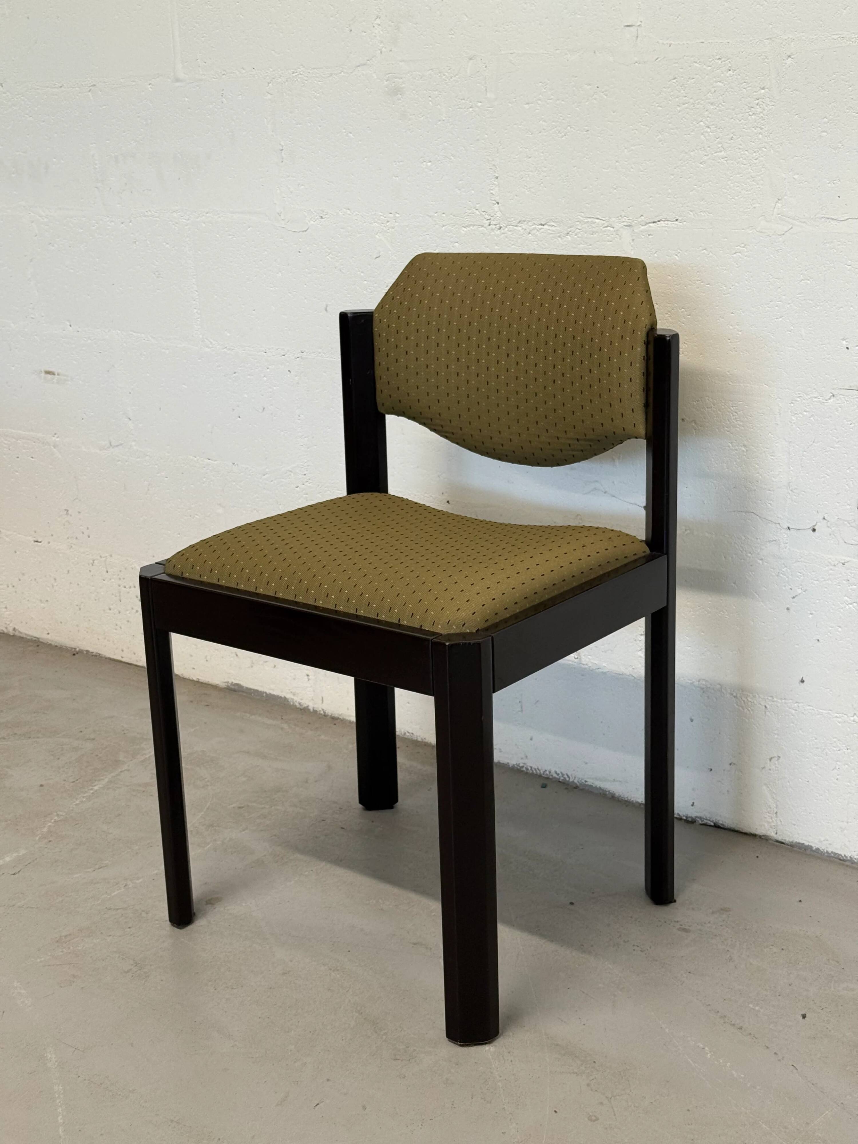 Ensemble de 6 chaises de salle à manger italiennes vintage