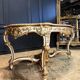 Table de milieu d’époque Napoléon III en bois peint et doré