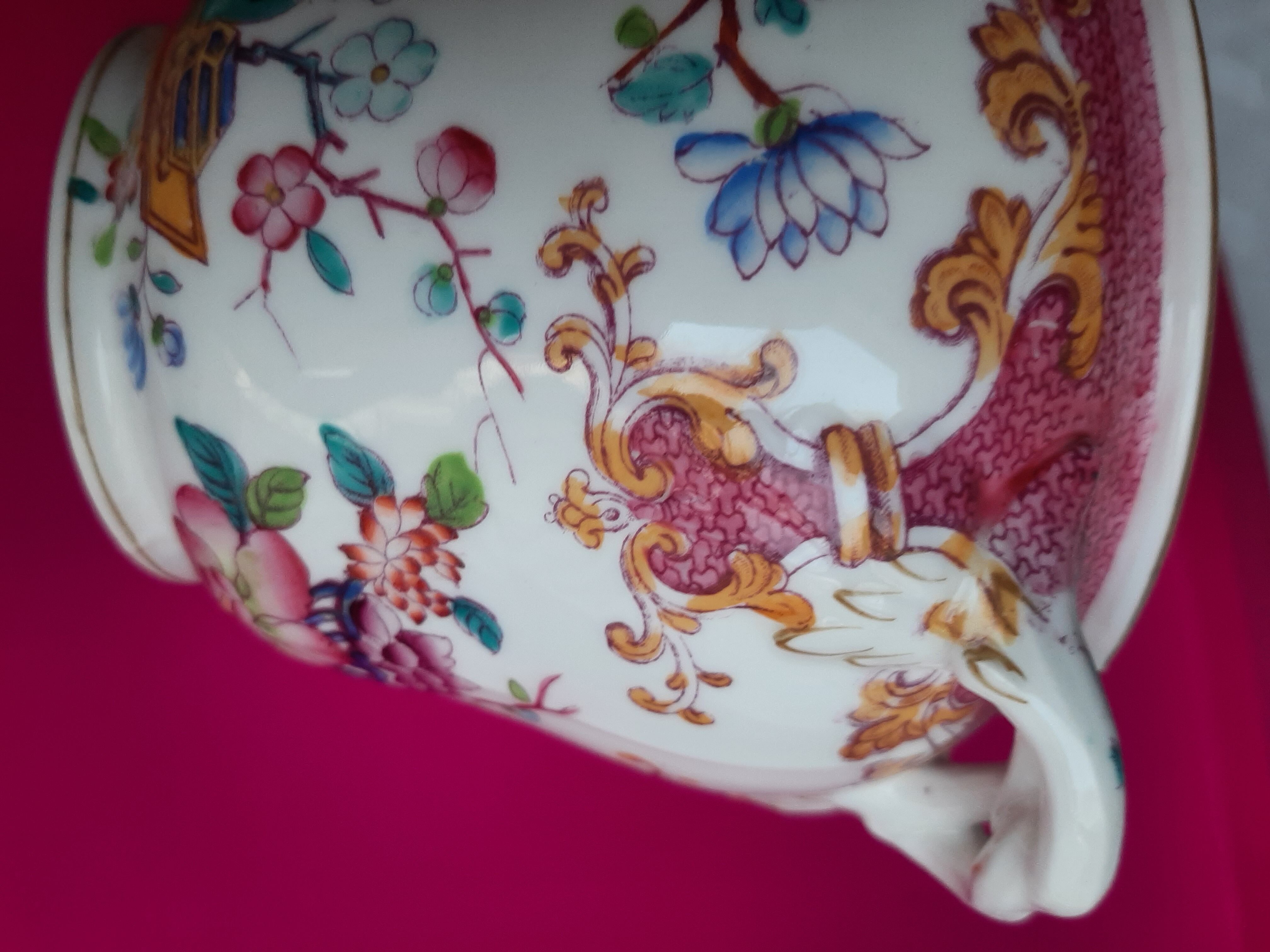 Minton porcelain covered baluster sugar bowl, 19th century