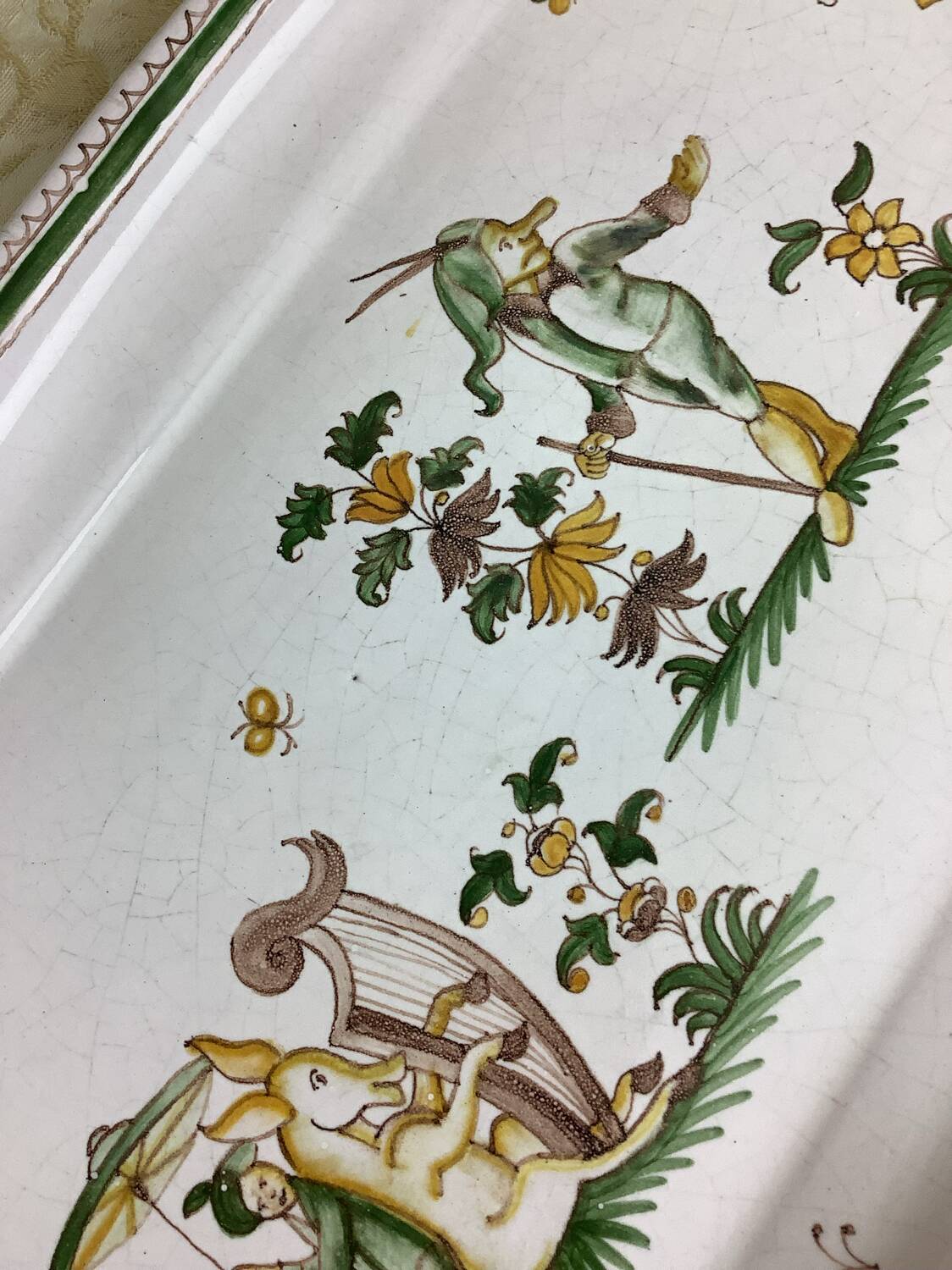 Rectangular plate Moustiers France