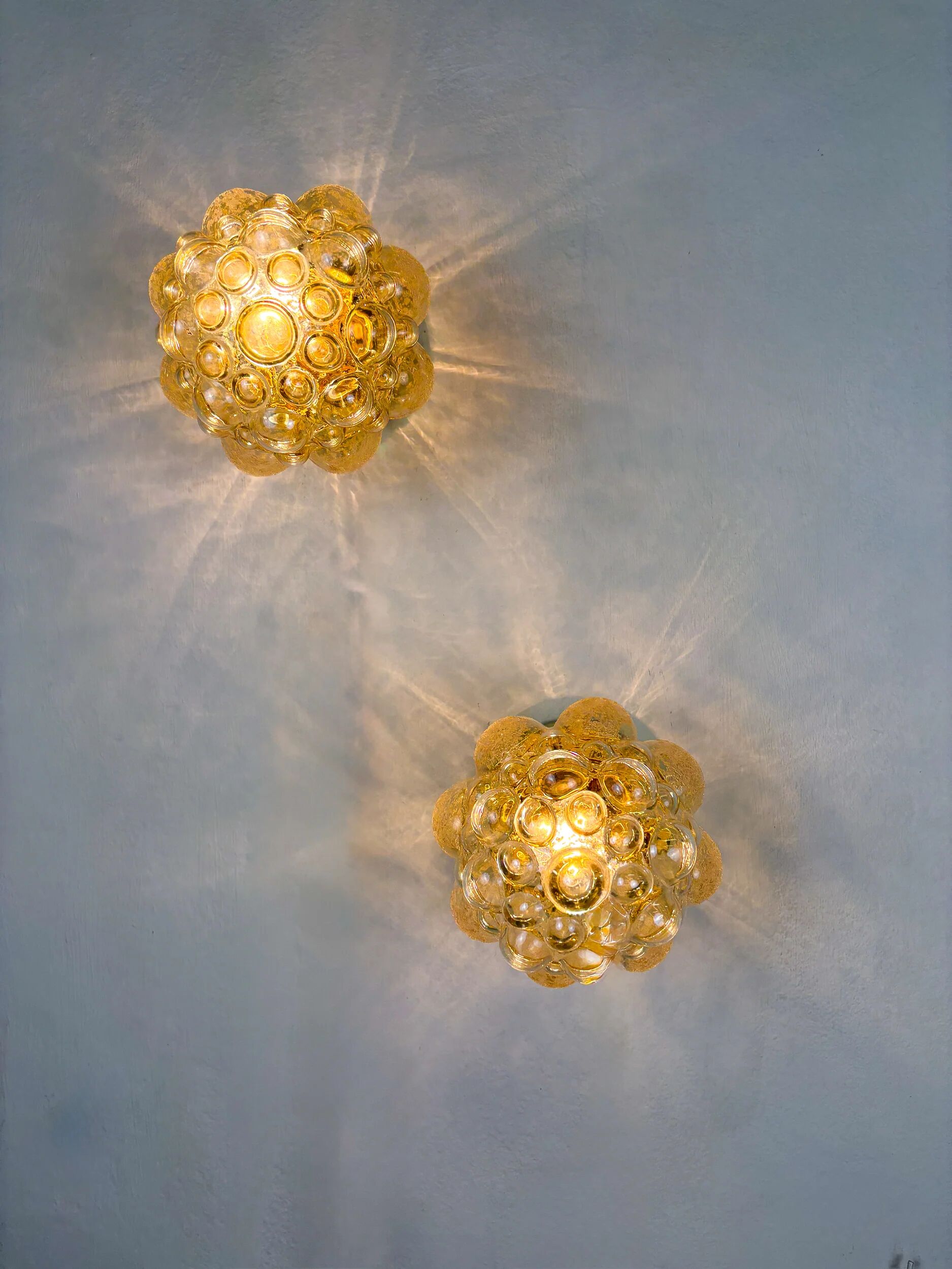 Paire de appliques en verre bulle – style Helena Tynell, Allemagne années 1970