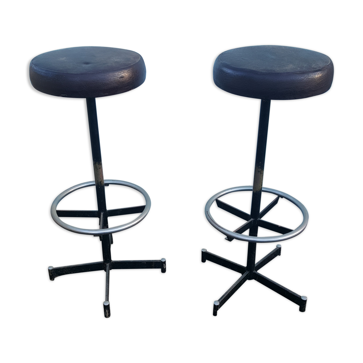 2 Bar stools