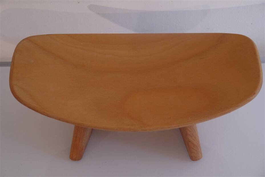 Shoogy stool by Alain Gaubert