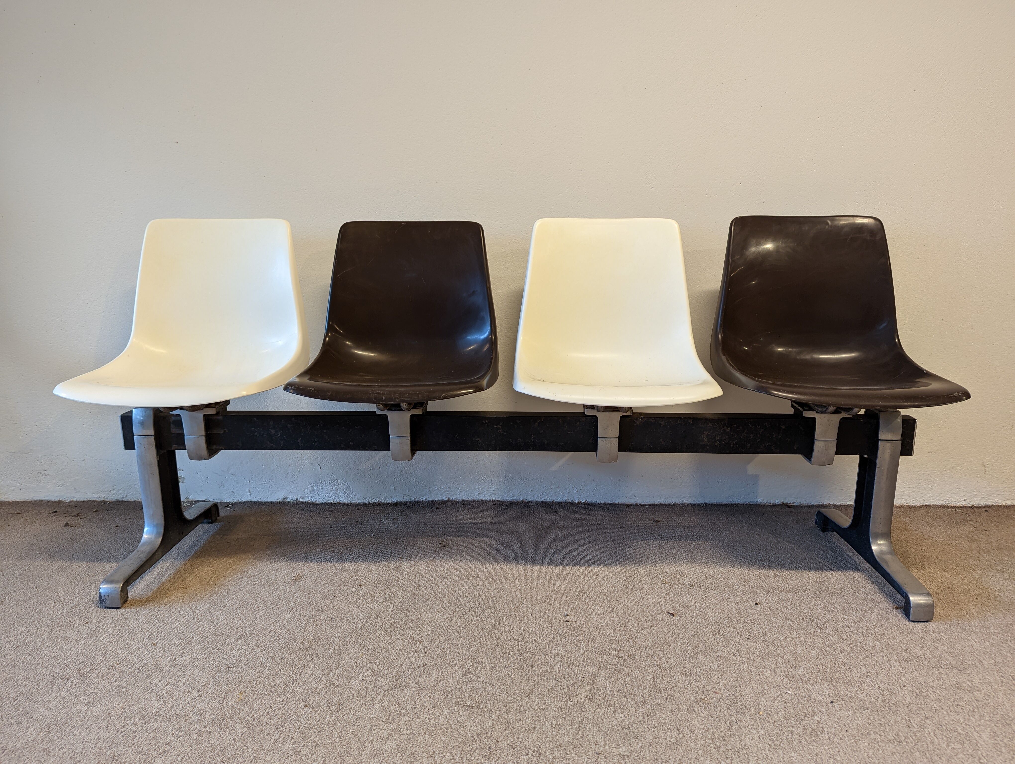 Airport bench 1980