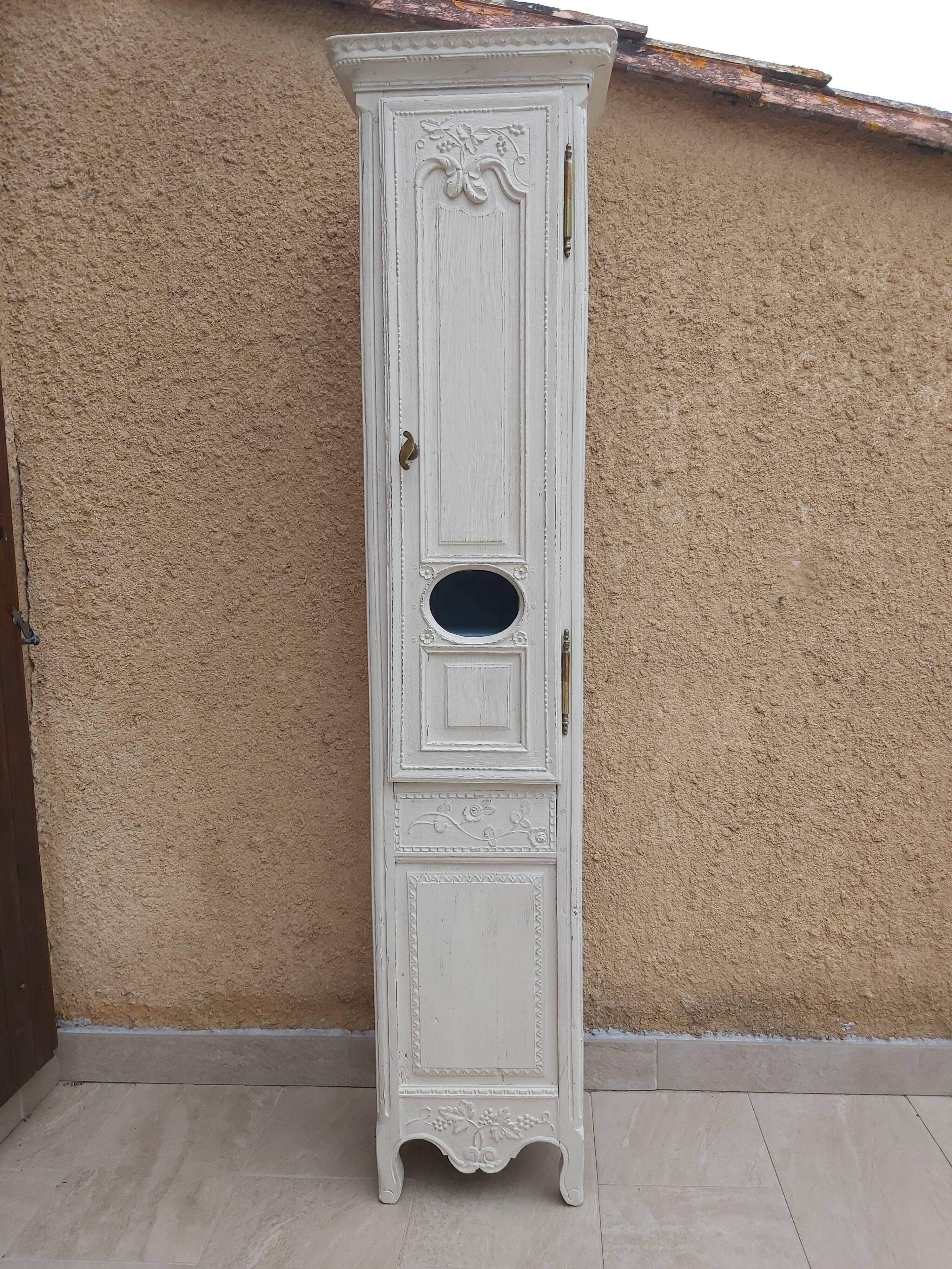 Armoire