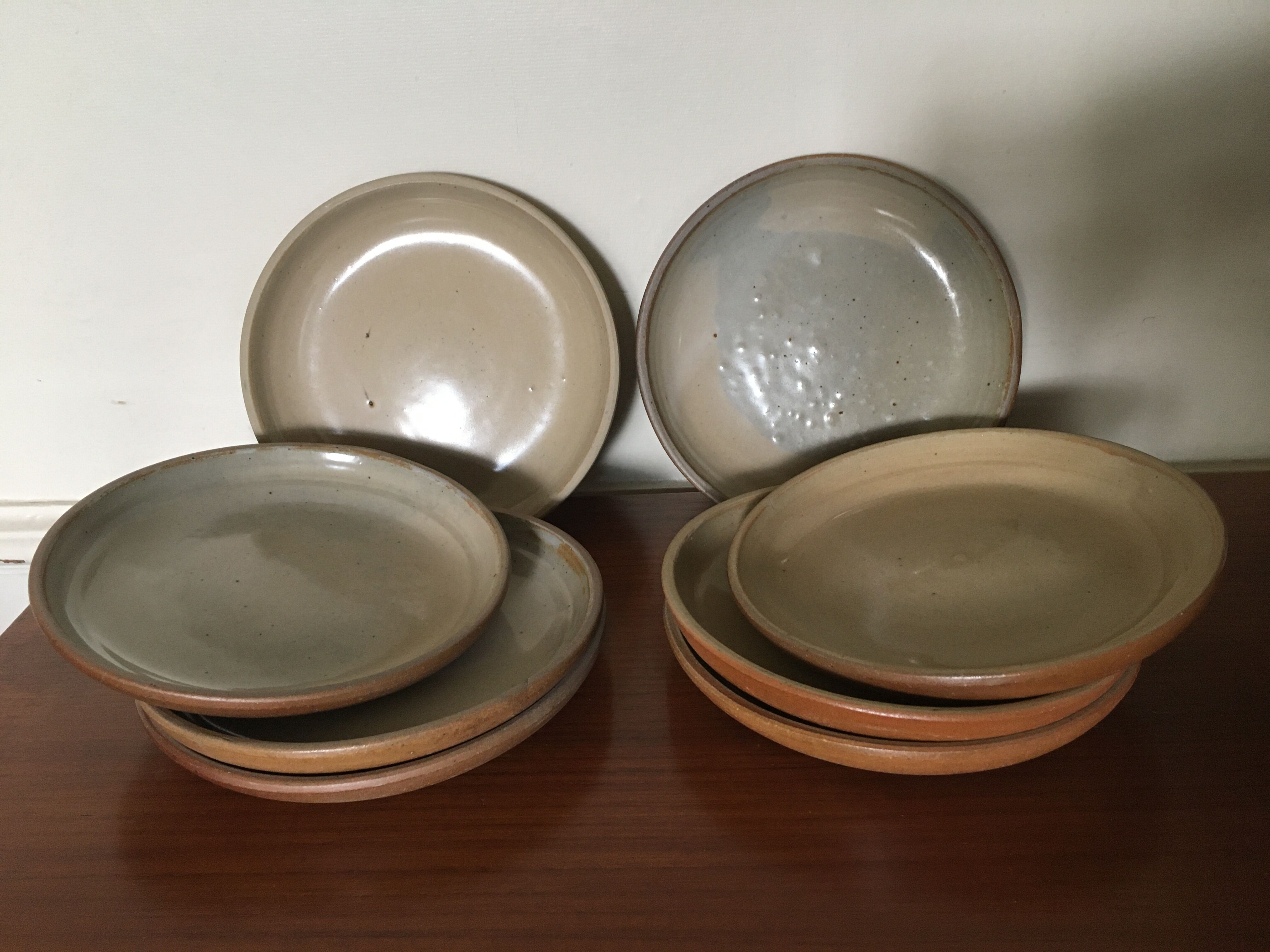 Vintage enamelled sandstone dessert plates
