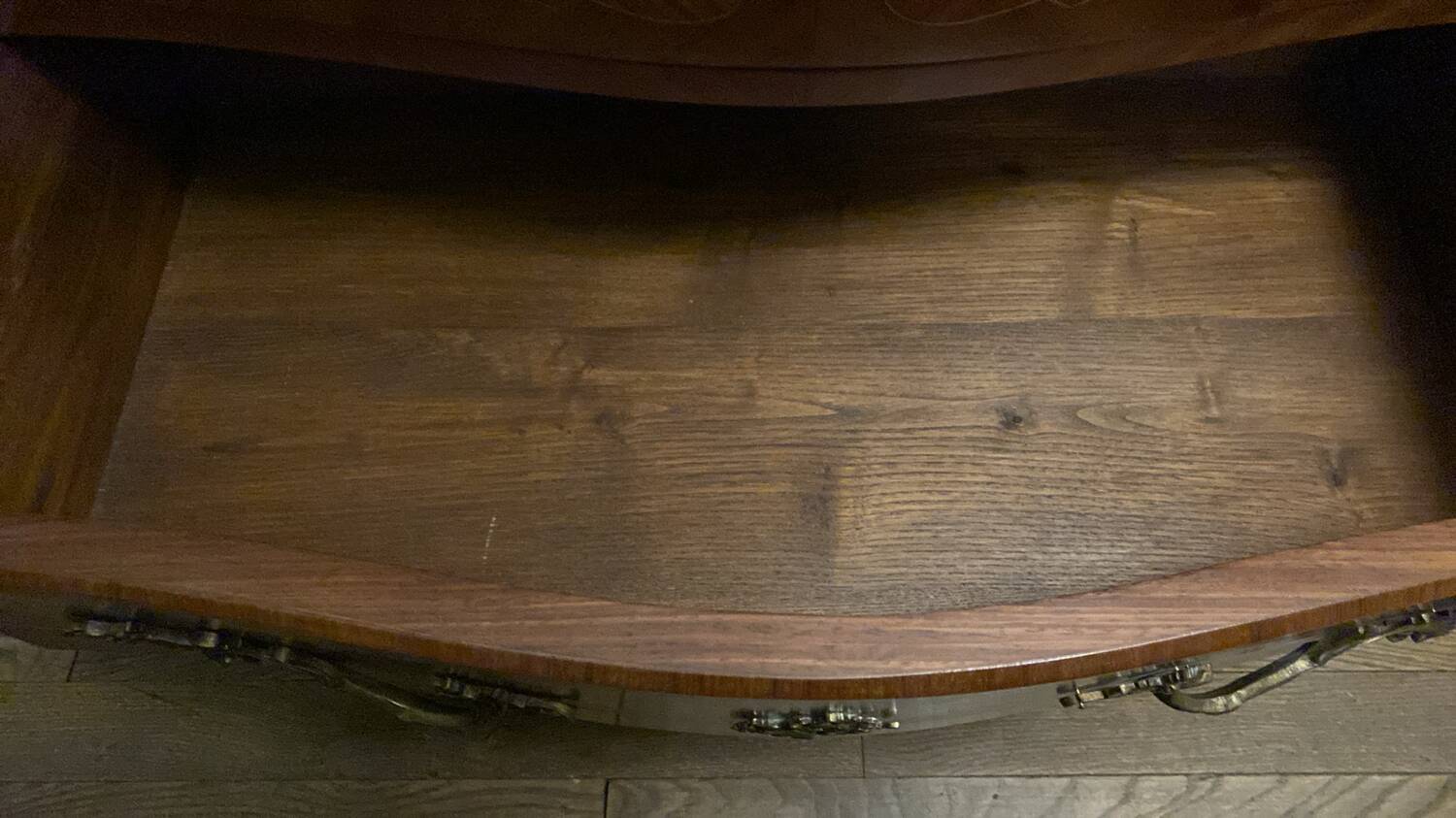 Louis XV style inlaid chest of drawers