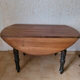 Round table in the louis philippe style