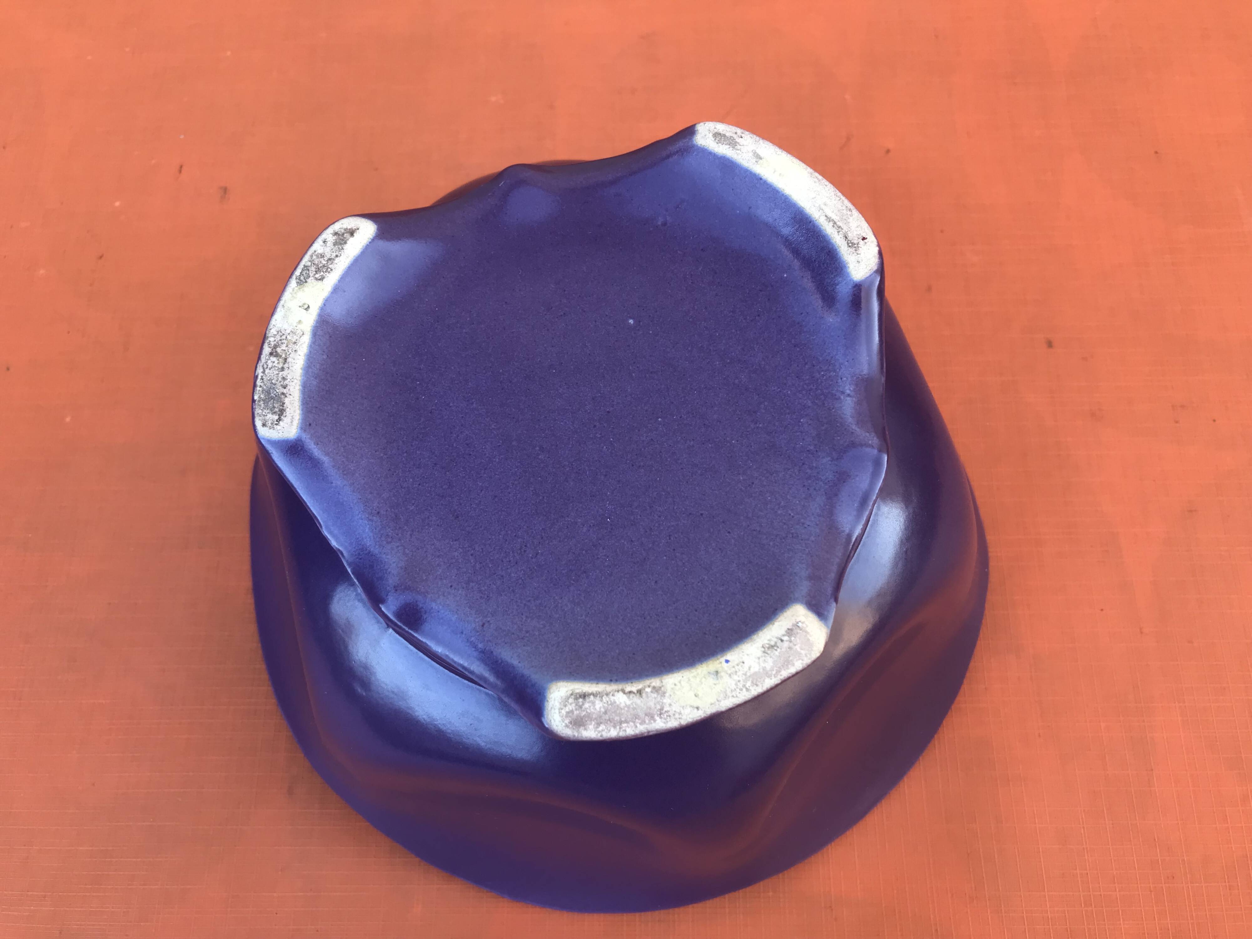 Polylobe Ceramic Planter / Decorative Pot on Pedestal