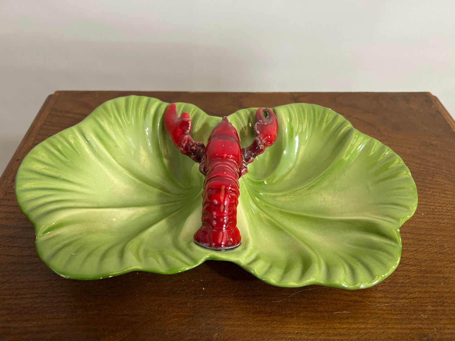 1950s Brad Keeler serving tray Lobster slip