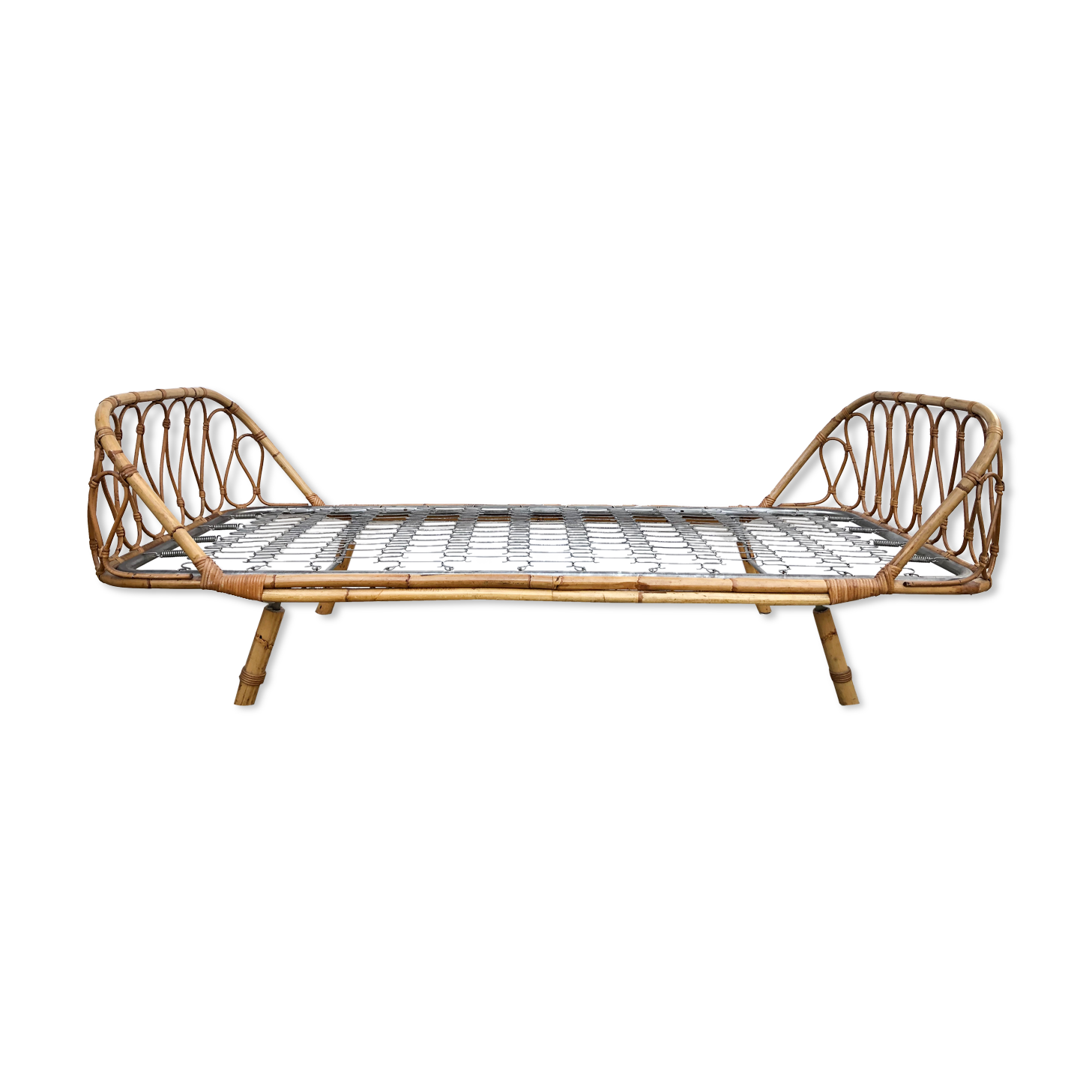 Vintage rattan bed