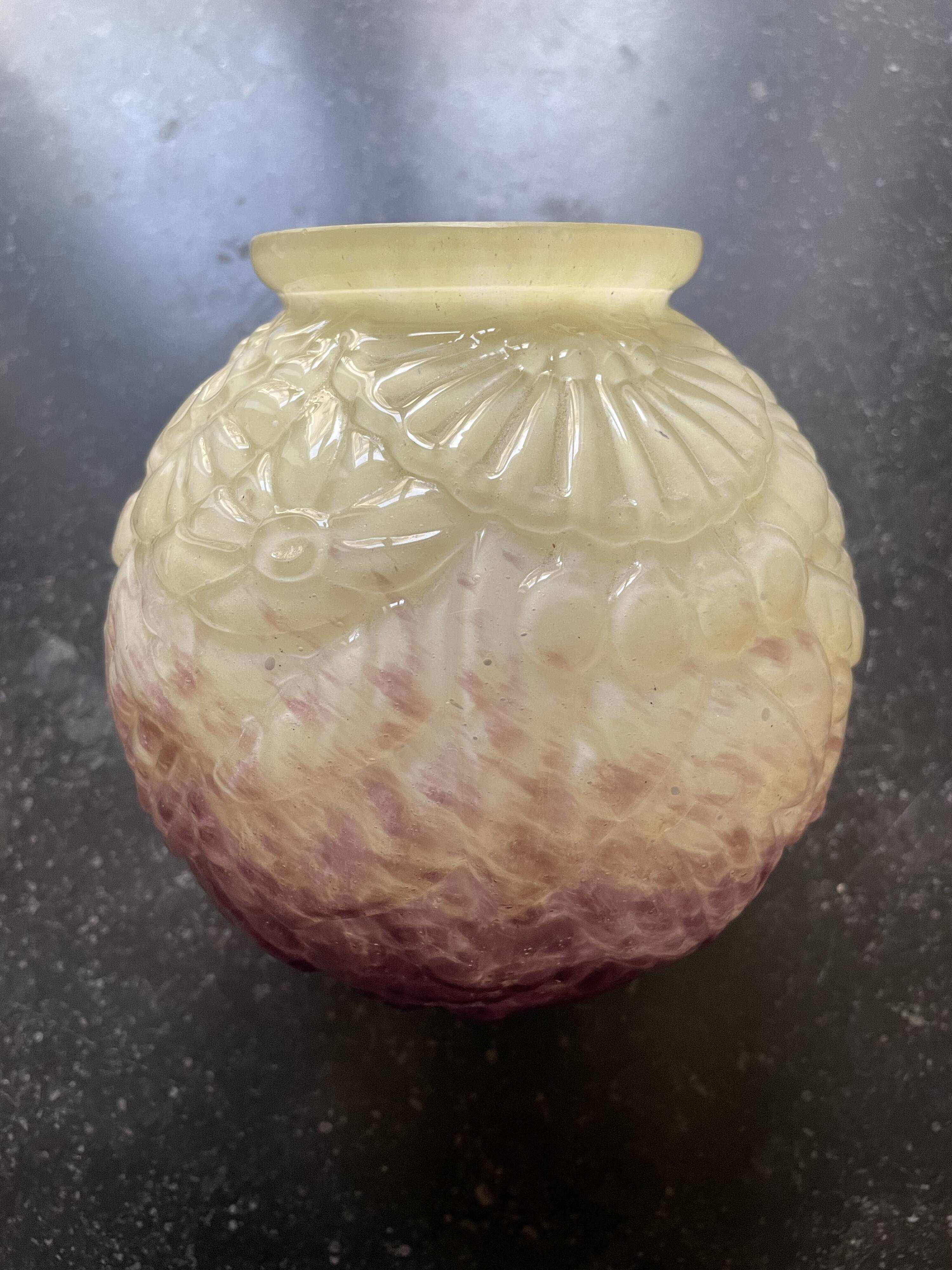 Vase ball André Delattre, Nancy, art deco