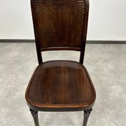 Chaise de salle à manger Sécession n°437 par Thonet