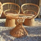 Rattan lounge