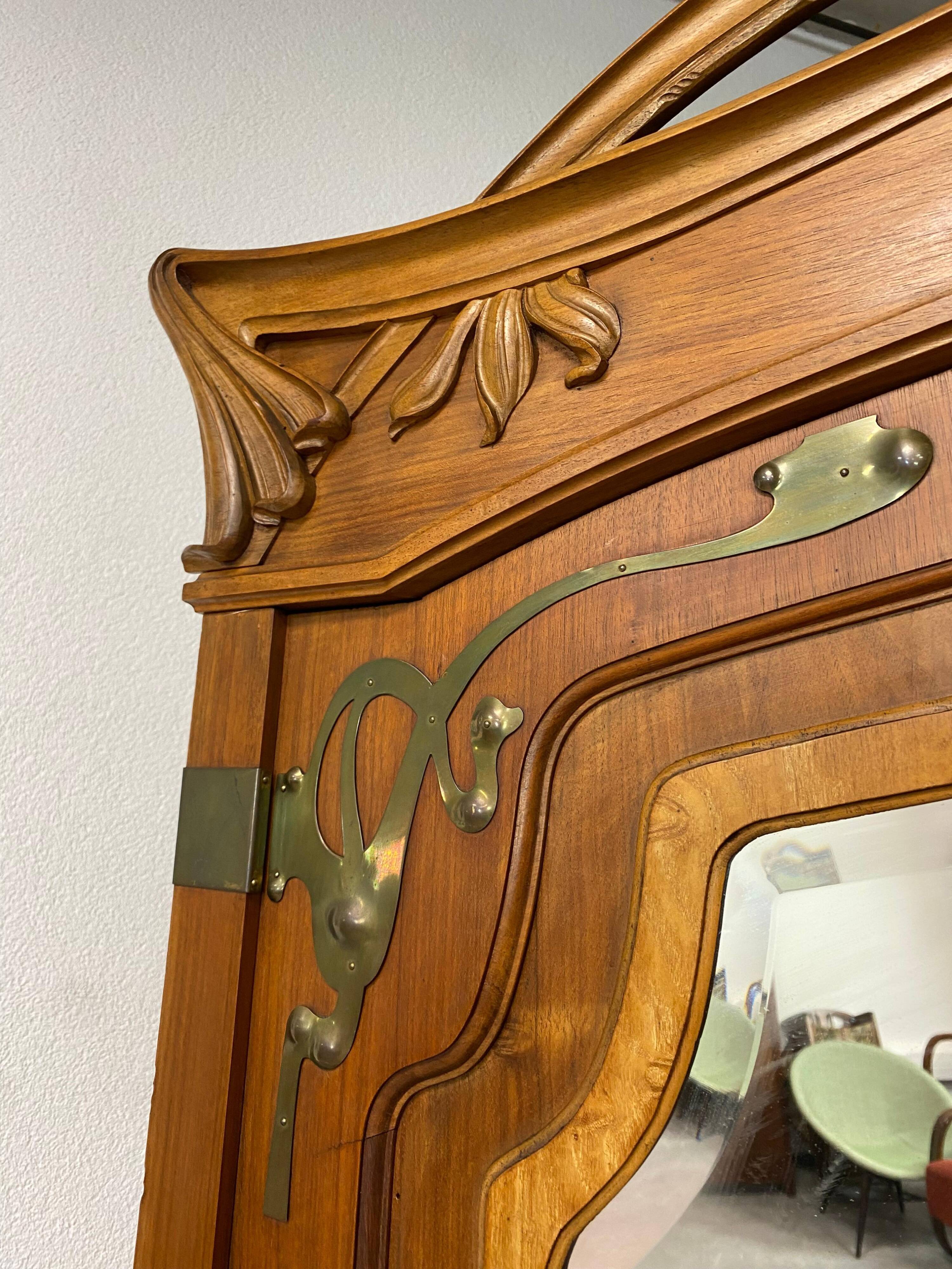 Art Nouveau bedroom set by Louis Majorelle