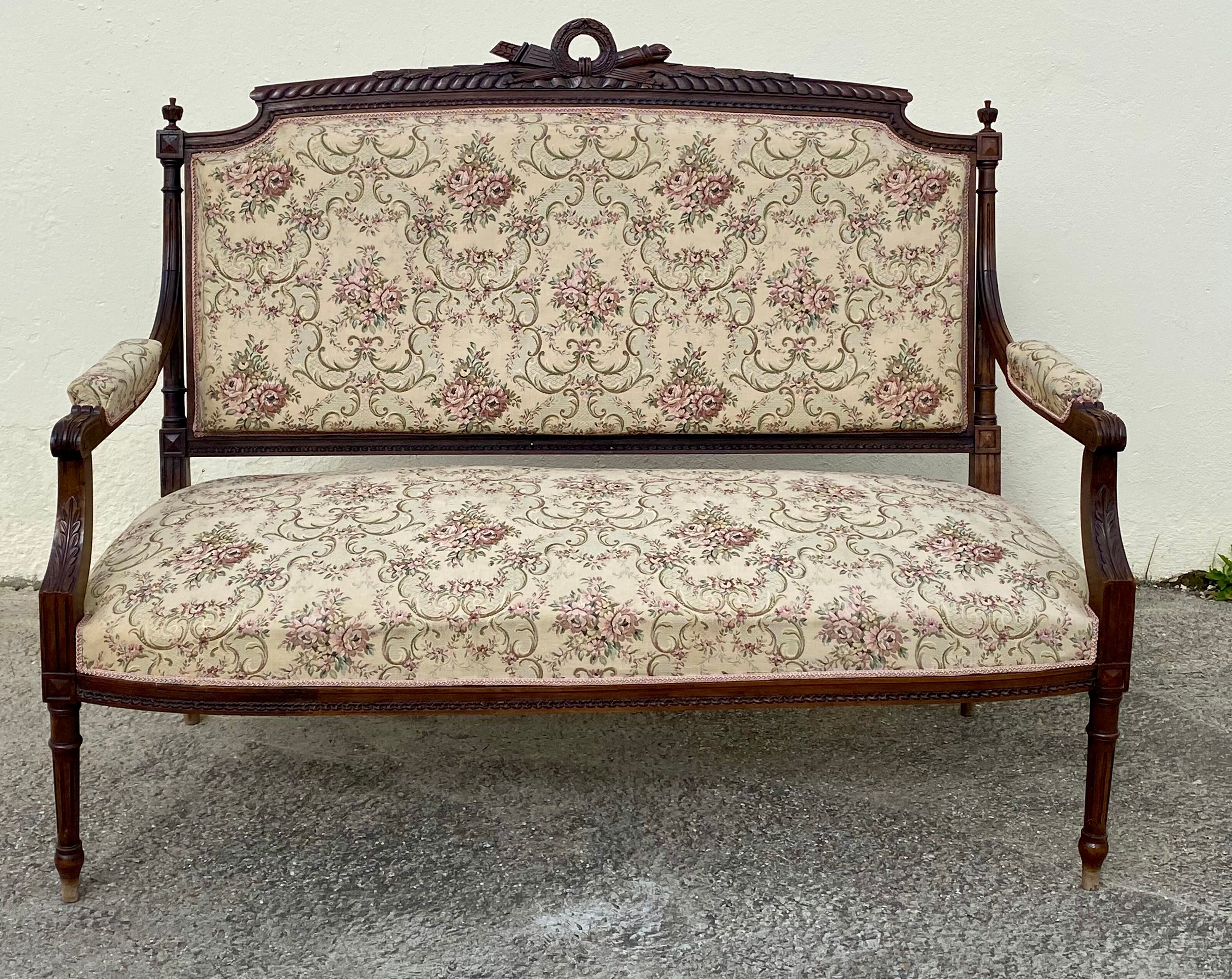 Wooden bench Louis XVI style