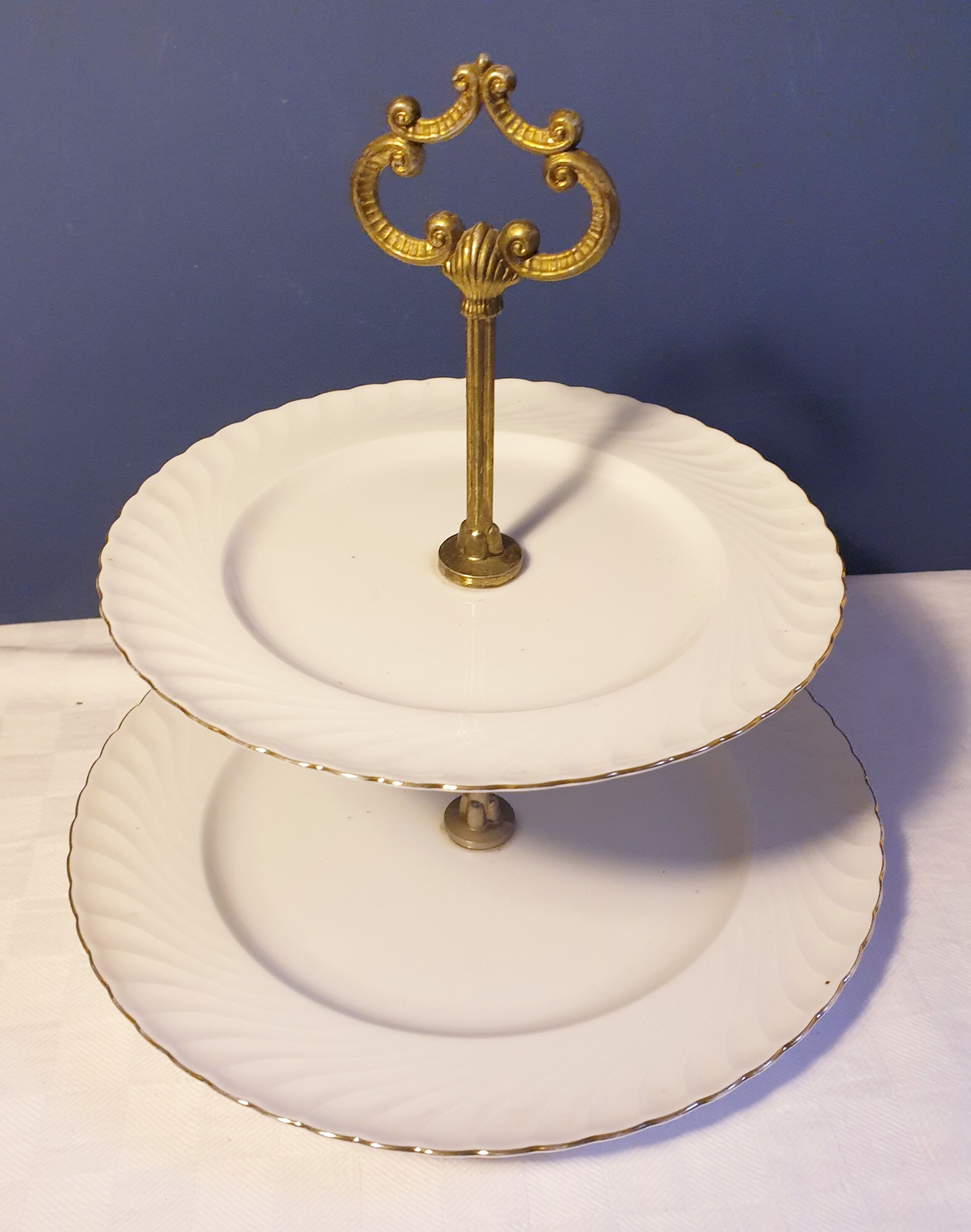 Bavarian porcelain servant